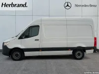 Używany Mercedes Sprinter 170 KM (125 kW) 2021 Biały Van