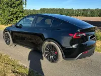 Gebraucht Tesla Model Y Performance 369 kW (503 PS) 2024 Schwarz SUV