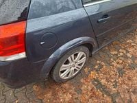 Gebraucht Opel Signum Edition 155 PS (114 kW) 2007 Blau Kleinwagen