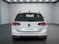Gebraucht VW Passat 218 PS (160 kW) 2022 Silber Kombi