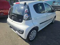 Gebraucht Citroën C1 Exclusive 68 PS (50 kW) 2014 Weiß Kleinwagen
