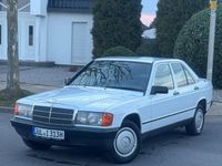 Gebraucht Mercedes 190 72 PS (52 kW) 1986 Weiß Limousine