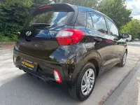 Gebraucht Hyundai i10 67 PS (49 kW) 2020 Schwarz Kleinwagen