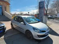 Gebraucht Renault Clio 75 PS (55 kW) 2006 Silber Kleinwagen