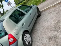 Gebraucht Renault Clio II 75 PS (55 kW) 2003 Grau Kleinwagen