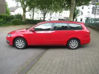 Gebraucht VW Passat Trendline 140 PS (102 kW) 2011 Rot Kombi