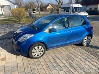 Gebraucht Toyota Yaris 69 PS (50 kW) 2008 Blau Kleinwagen