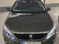Gebraucht Peugeot 308 131 PS (96 kW) 2021 Grau Kombi