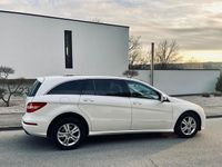 Gebraucht Mercedes R350 265 PS (194 kW) 2013 Weiß Van / Kleinbus