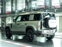 Gebraucht Land Rover Defender S 241 PS (177 kW) 2020 Grün SUV