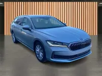 Używany Skoda Superb Selection 150 KM (110 kW) 2025 Srebrny Kombi