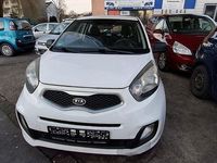 Gebraucht Kia Picanto Attract 69 PS (50 kW) 2012 Weiß Kleinwagen