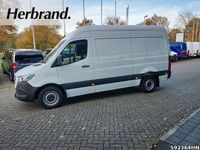Gebraucht Mercedes Sprinter 190 PS (139 kW) 2025 Weiss Van
