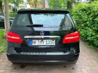 Gebraucht Mercedes B180 109 PS (80 kW) 2013 Schwarz Kleinwagen