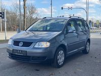 Gebraucht VW Touran Trendline 116 PS (85 kW) 2004 Grau Van / Kleinbus
