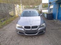 Gebraucht BMW 320 170 PS (125 kW) 2009 Schwarz Limousine