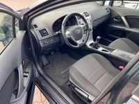 gebraucht Toyota Avensis Life 2.0 hdi