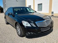 Gebraucht Mercedes E350 211 PS (155 kW) 2010 Schwarz Limousine