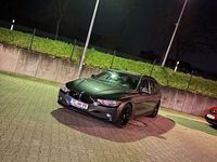 Gebraucht BMW 318 Performance 143 PS (105 kW) 2013 Grau Kombi