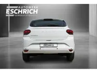 Gebraucht Dacia Sandero Essentiel 91 PS (66 kW) 2024 Weiß Limousine