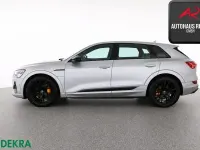 Gebraucht Audi e-tron S-Line 300 kW (408 PS) 2023 Silber SUV