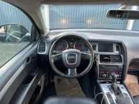Second-hand Audi Q7 350 CP (257 kW) 2007 Negru SUV