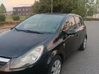 Gebraucht Opel Corsa Edition 87 PS (63 kW) 2010 Schwarz Kleinwagen