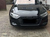 Gebraucht Audi A4 Advanced 163 PS (119 kW) 2020 Schwarz Kombi