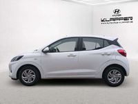 Gebraucht Hyundai i10 Select 63 PS (46 kW) 2024 Atlas white Kleinwagen
