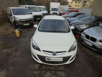 Gebraucht Opel Astra Selection 116 PS (85 kW) 2015 Weiß Limousine
