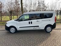 Gebraucht Fiat Doblò 95 PS (69 kW) 2017 Weiß Van / Kleinbus