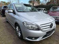 Gebraucht Mercedes B200 156 PS (114 kW) 2012 Silber Van / Kleinbus