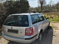Usata VW Passat 101 CV (74 kW) 2003 Argento Station wagon