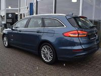 Gebraucht Ford Mondeo Titanium 188 PS (138 kW) 2020 Blau Limousine