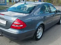Używany Mercedes E280 231 KM (169 kW) 2005 Szary Sedan/Limuzyna