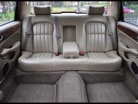 Second-hand Jaguar X-type 250 CP (183 kW) 2000 Negru Berlinǎ