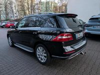 Gebraucht Mercedes ML350 258 PS (189 kW) 2012 Schwarz SUV