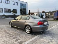 Gebraucht BMW 330 Exclusive 272 PS (200 kW) 2010 Grau Limousine