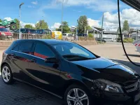 Gebraucht Mercedes A180 122 PS (89 kW) 2013 Schwarz Limousine