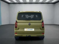 Neu VW Caravelle 160 kW (218 PS) 2025 Grün Van