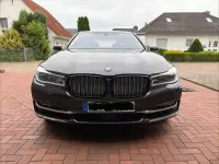 Gebraucht BMW 740 320 PS (235 kW) 2017 Grau Limousine