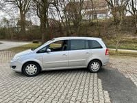 Gebraucht Opel Zafira 116 PS (85 kW) 2008 Silber Van / Kleinbus