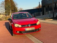 Gebraucht VW Golf VI 122 PS (89 kW) 2012 Rot Kleinwagen