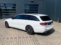 Gebraucht Mercedes E200 Avantgarde 197 PS (144 kW) 2023 Unilack polarweiß Kombi