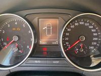 Gebraucht VW Polo 90 PS (66 kW) 2015 Grau Kleinwagen