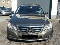 Gebraucht Mercedes E220 170 PS (125 kW) 2010 Braun Kombi
