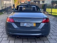 Gebraucht Audi TT Roadster Design 230 PS (169 kW) 2016 Grau Cabrio