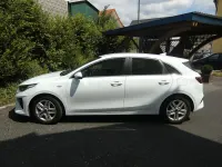 Gebraucht Kia Ceed Vision 140 PS (102 kW) 2018 Weiß Kleinwagen