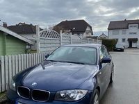 gebraucht BMW 116 116er in schönem Blauton zu verkaufen.