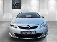 Usata Opel Astra 95 CV (69 kW) 2012 Argento Station wagon